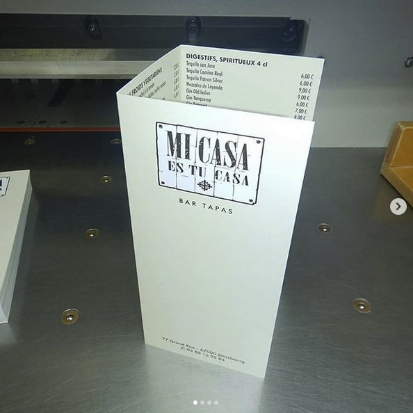 Menu with two-sided lamination 32 microns matt